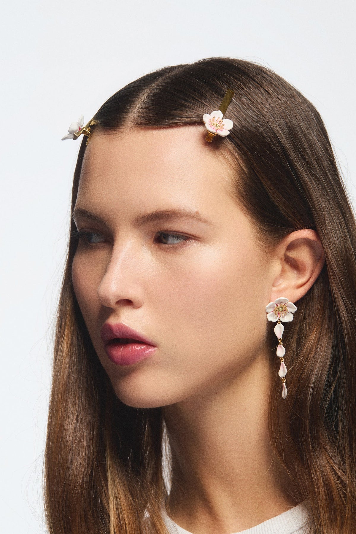 Post Earrings HANAMI — worn by a model