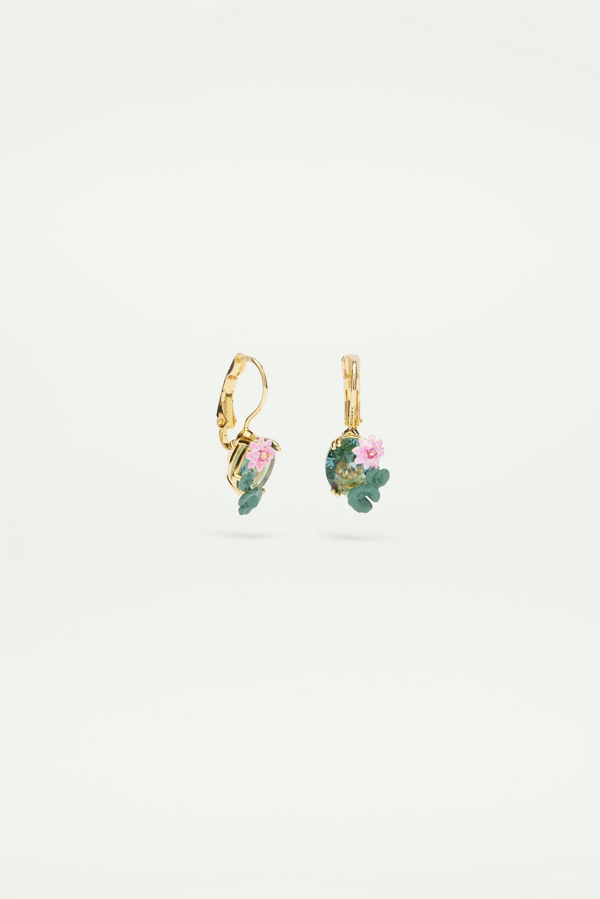 BW400543 - Sleeper Earrings LES NYMPHEAS — detail view