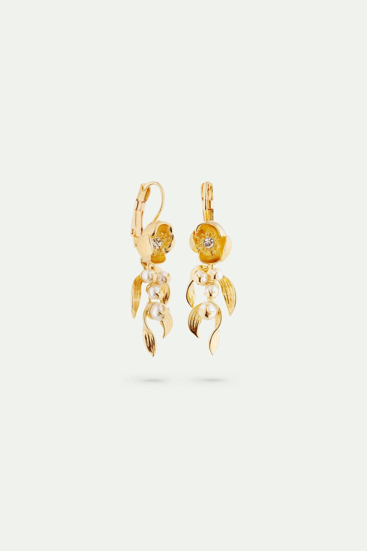 Sleeper Earrings VELOURS D'HIVER — detail view