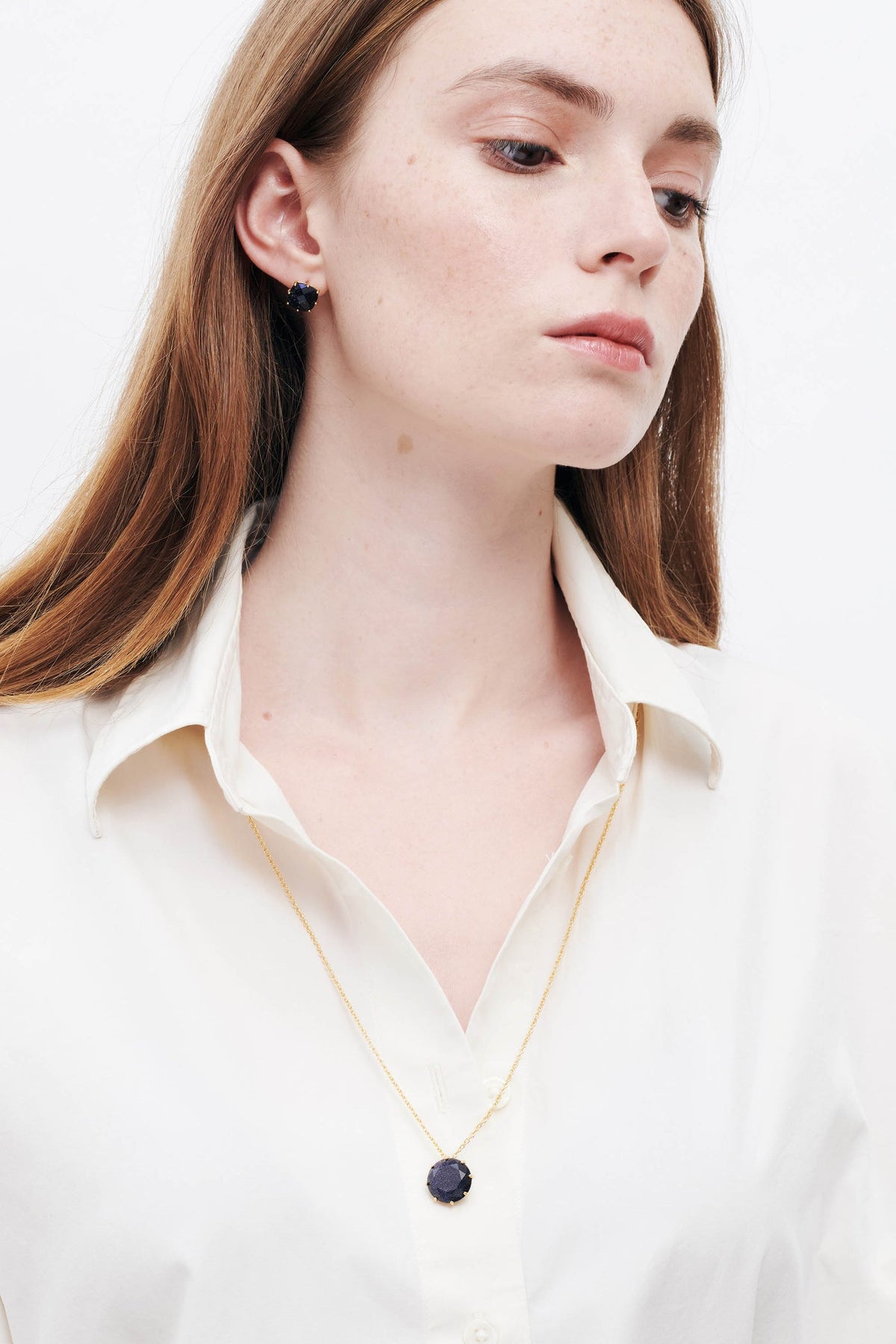 70cm Necklace LA DIAMANTINE Sparkling navy blue — worn by a model