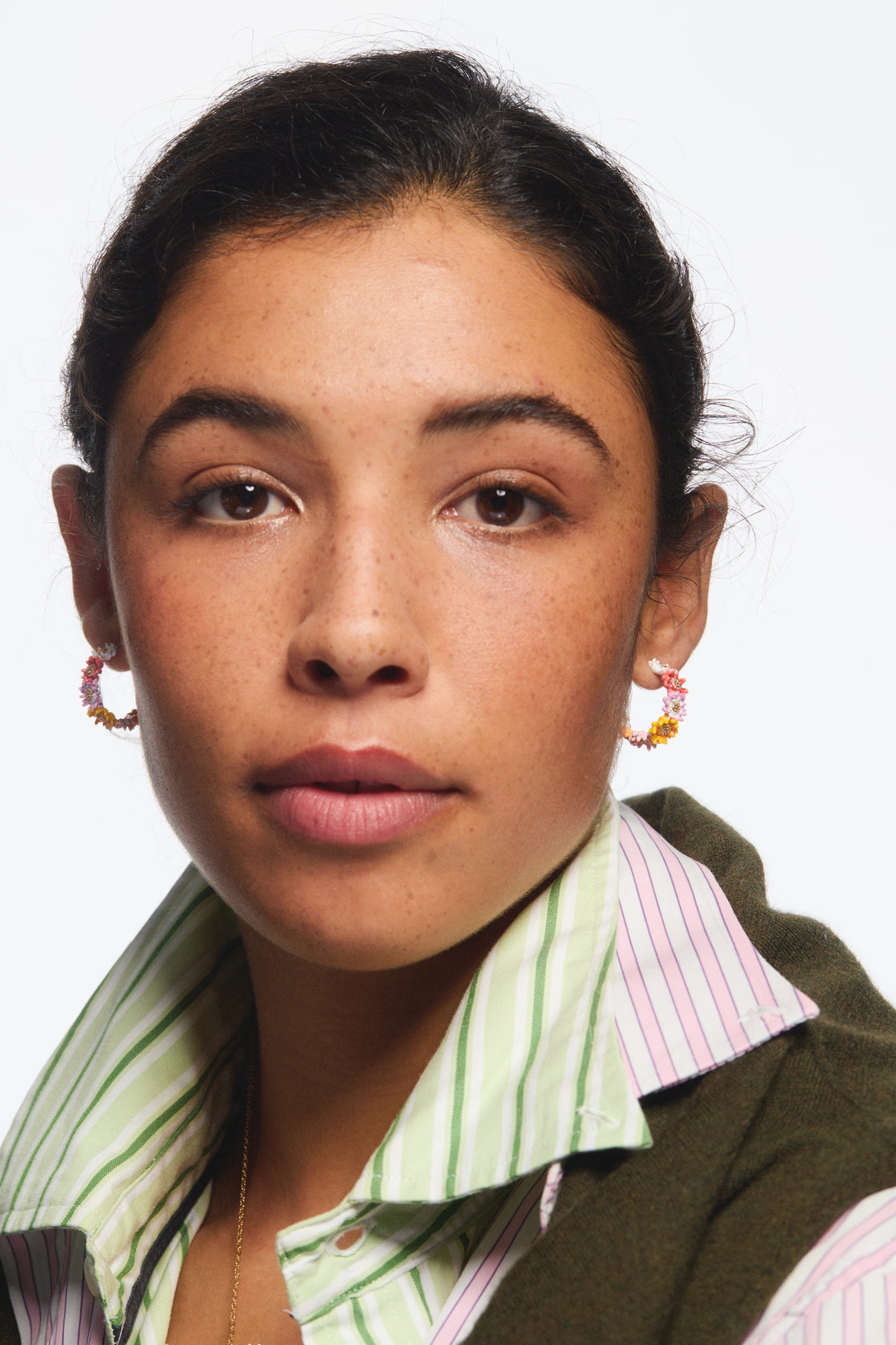 Hoop Earrings FLEUR DE ROCHE — detail view