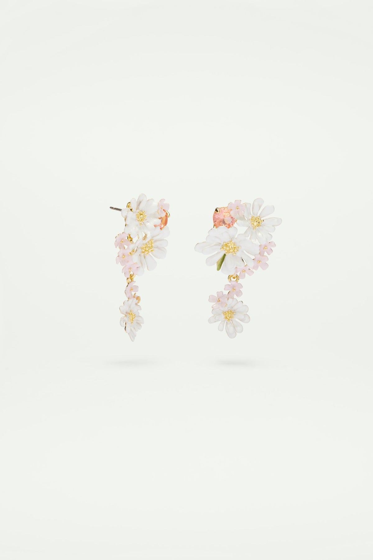 BW400536 - Post Earrings BAL DE PRINTEMPS — detail view