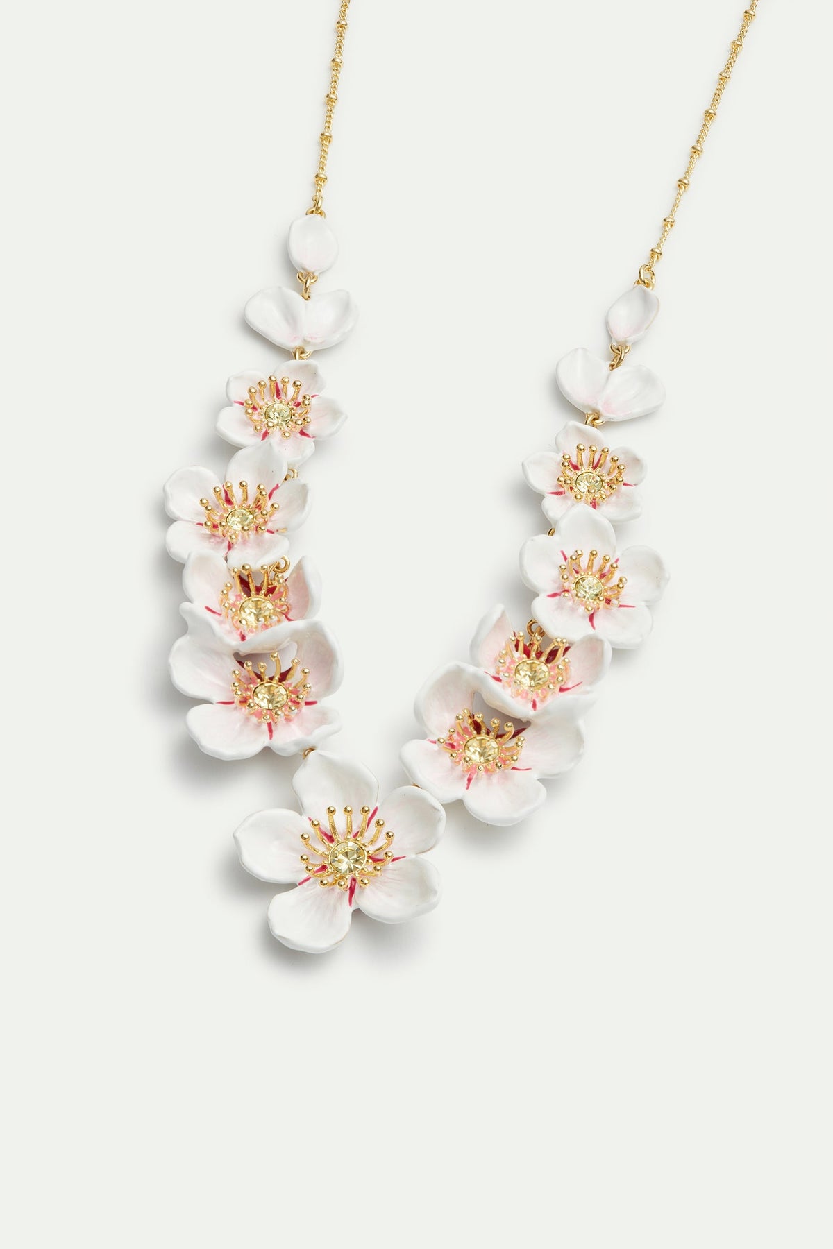 Necklace 34+7cm HANAMI — detail view