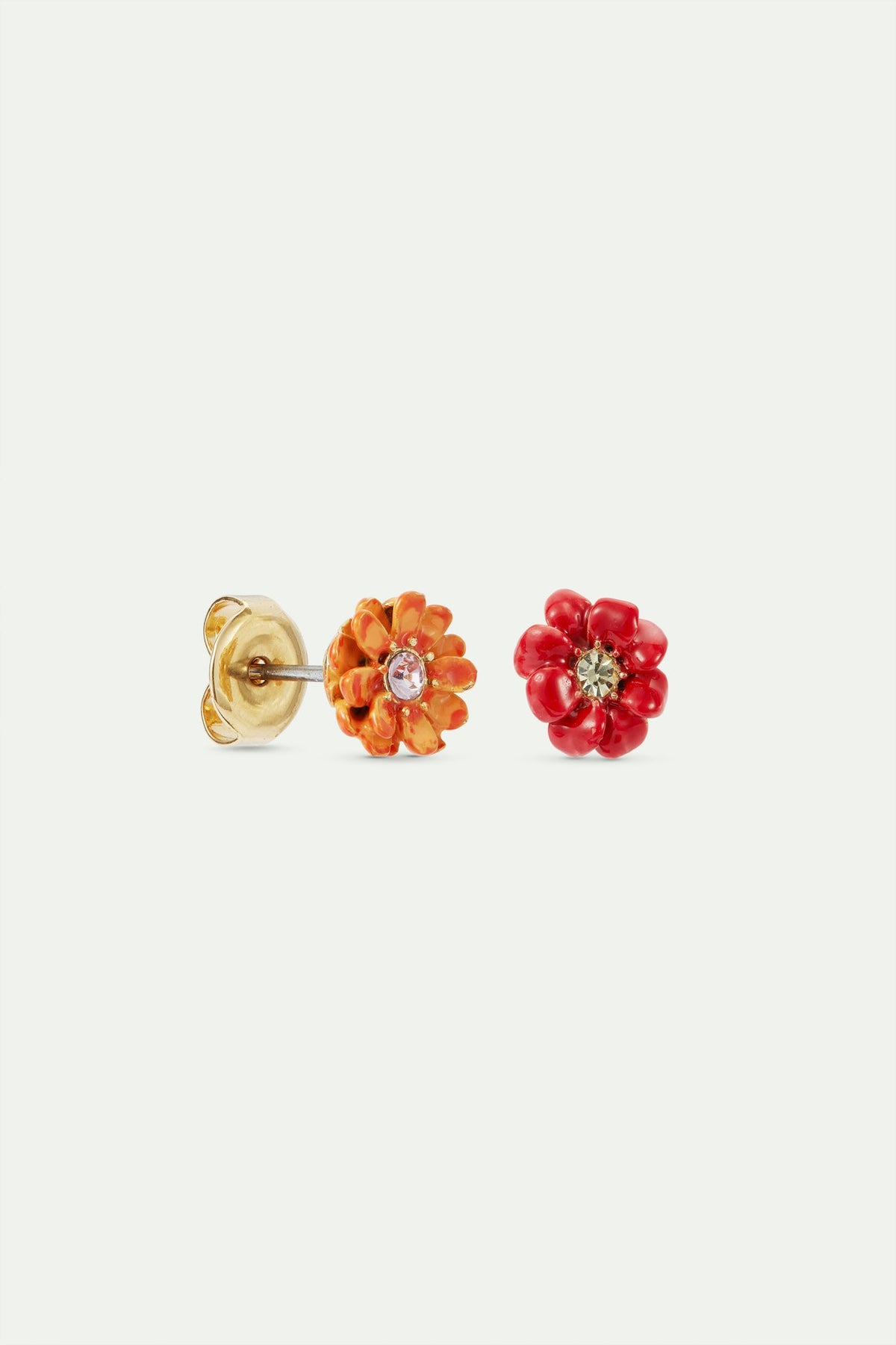 Post Earrings FLEUR DE ROCHE — detail view