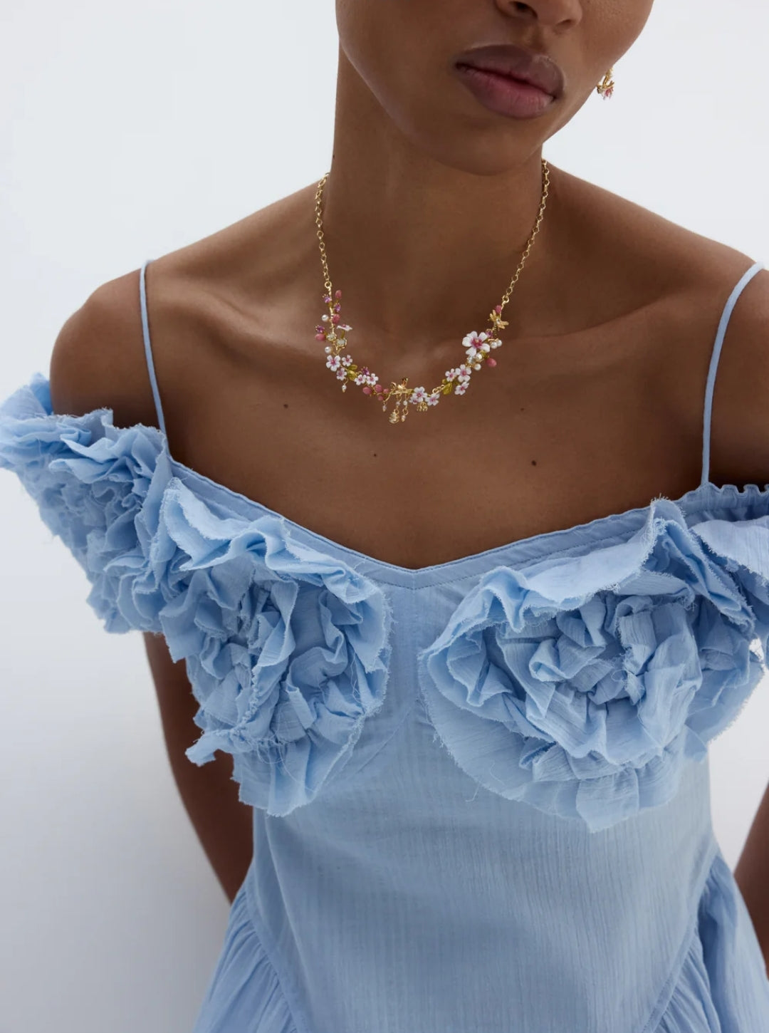 DELICATE FLORAISON Necklace